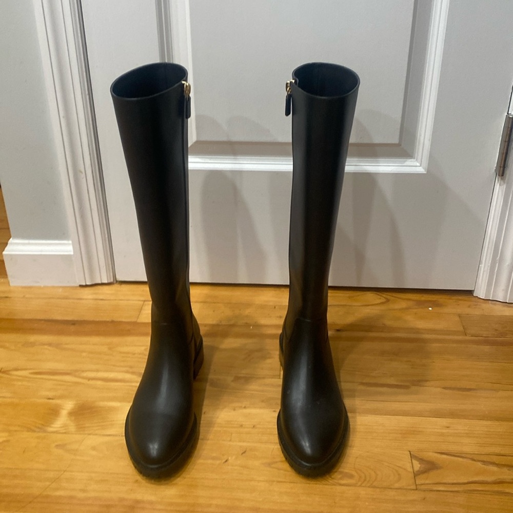 Women’s boots
